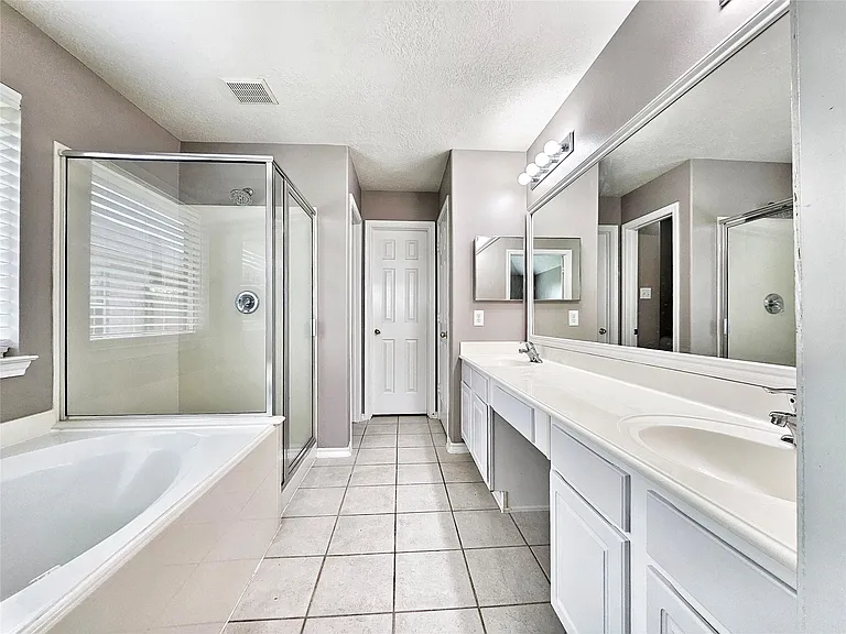 20503 Hidden Point Ln — Photo 9