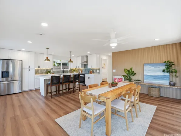 92-717 Nohopono St, Kapolei, HI 96707