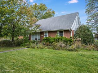 18646 Palmer Cir, Homewood, IL 60430