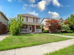 30441 Groveland St, Madison Heights, MI 48071