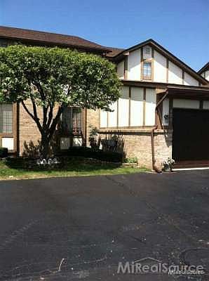 1st image of 970 Country Club Dr