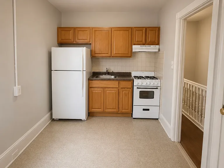 113 N Peach St #2 — Photo 5