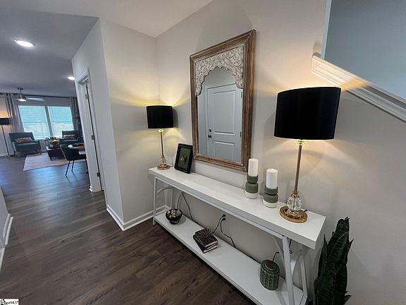 4th image of 112 Stonyway Ln