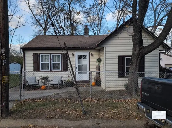 4 Newport Ave, New Castle, DE 19720