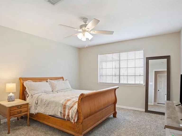 8600 Five Wells Rd — Photo 12