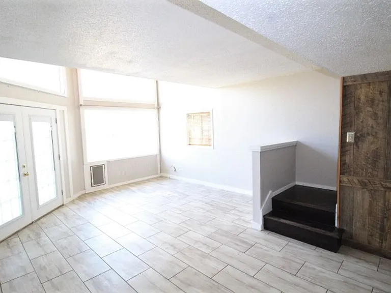805 Paisley Dr #11 — Photo 5