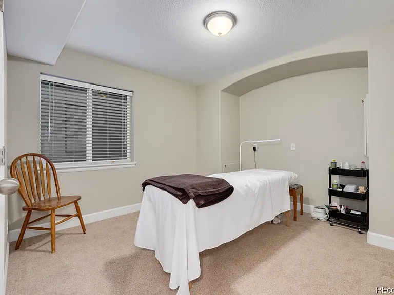 11387 Waldorf Ct — Photo 30