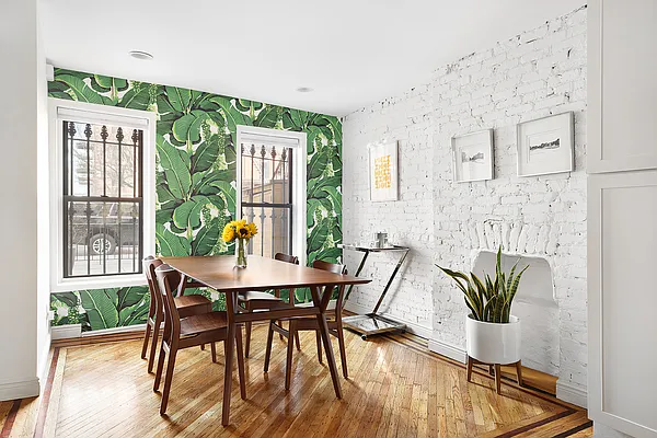 Sold by Compass | media 3