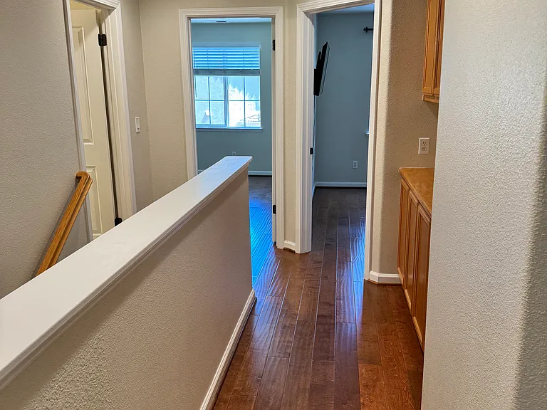 3210 Silverland Dr — Photo 21
