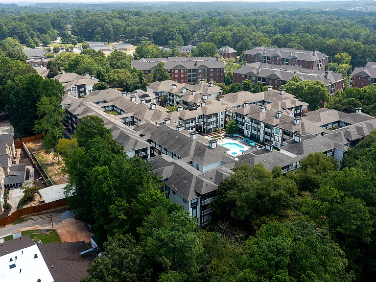 45Eighty Dunwoody — Photo 28
