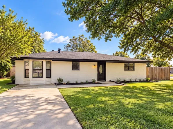 129 Bowie Cir, Brownwood, TX 76801
