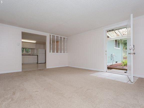 3rd image of 5409 NE 78th St