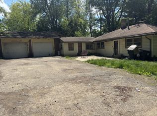 1304 Cole Ave SE, Canton, OH 44707