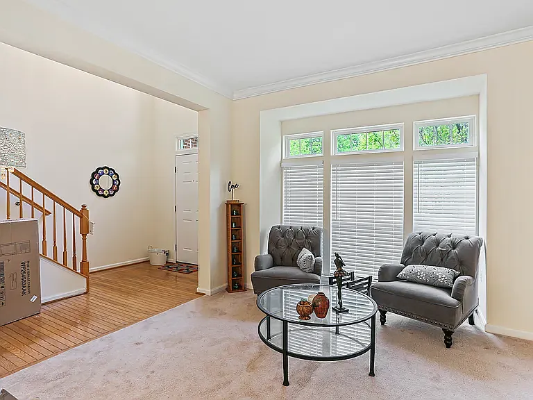 10209 Juniper Dr — Photo 5
