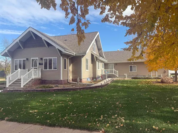 306 N 5th St, Humphrey, NE 68642