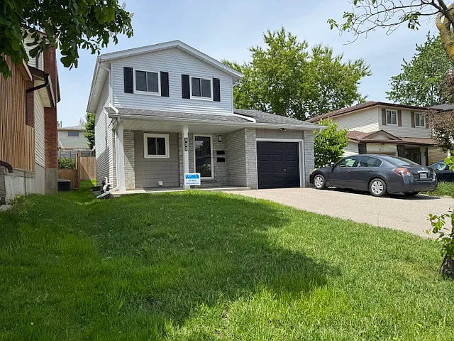 113 Cornerbrook Cres #2