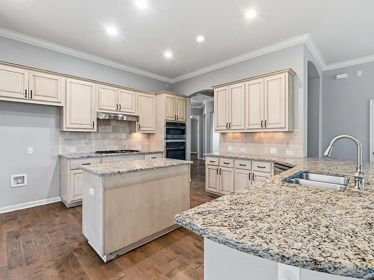 2508 Hilltop Divide Ln — Photo 13