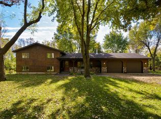 6839 Common St SW, Winsted, MN 55395