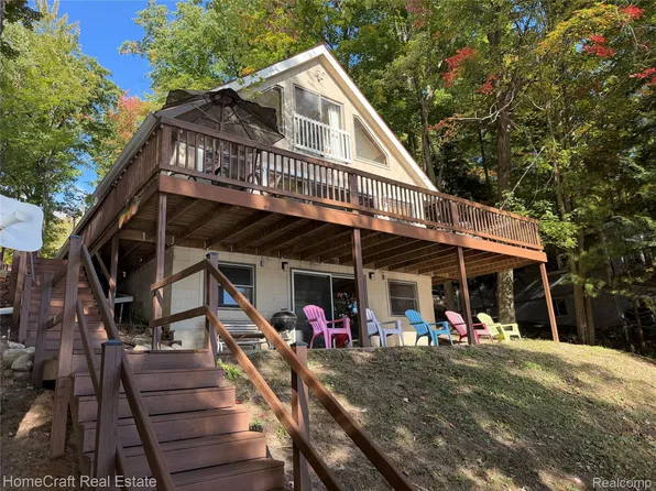 6387 N Larson Rd, Fountain, MI 49410