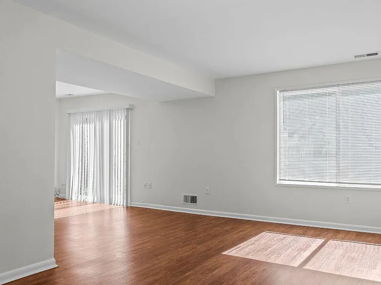 18531 Bay Leaf Way — Photo 9