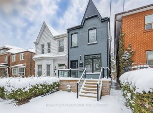 160 Lansdowne Ave #2, Toronto, ON M6K2V9