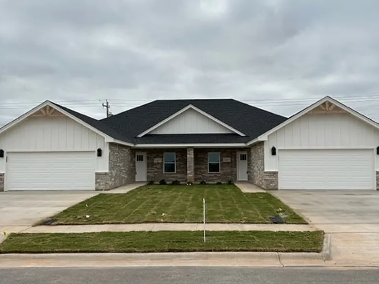 7125 Tin Cup Dr — Photo 1
