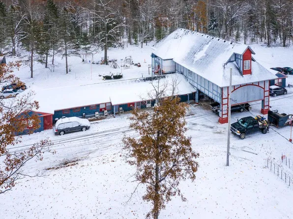 9311 S Old Hwy #27, Gaylord, MI 49735