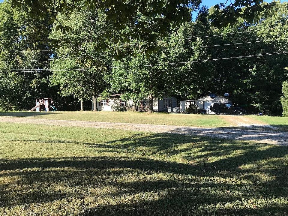 2nd image of 1164 E Mohican Trl