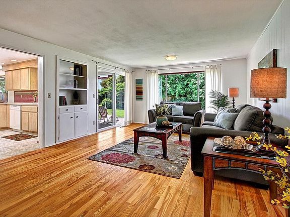 5th image of 12609 SE 61st St