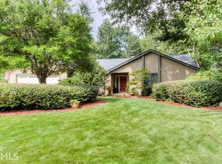2261 Belle Vista Ct, Marietta, GA 30062