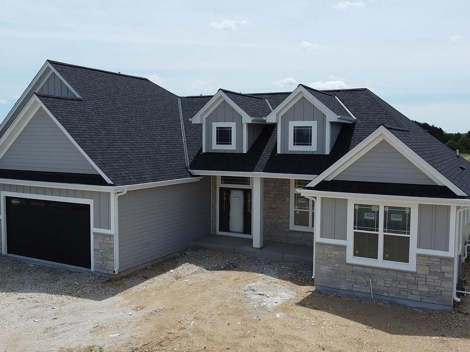 1st image of 527 Talbots Woods DRIVE