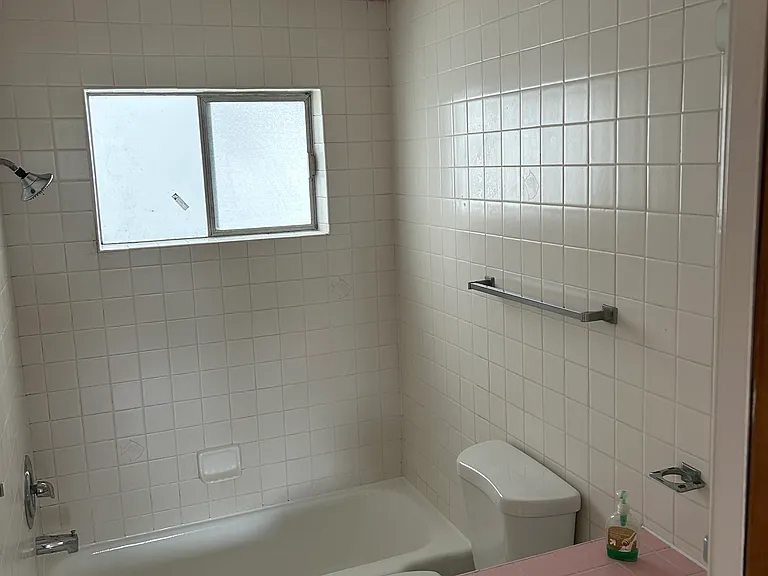 4492-4502 Illinois St #4492 — Photo 7