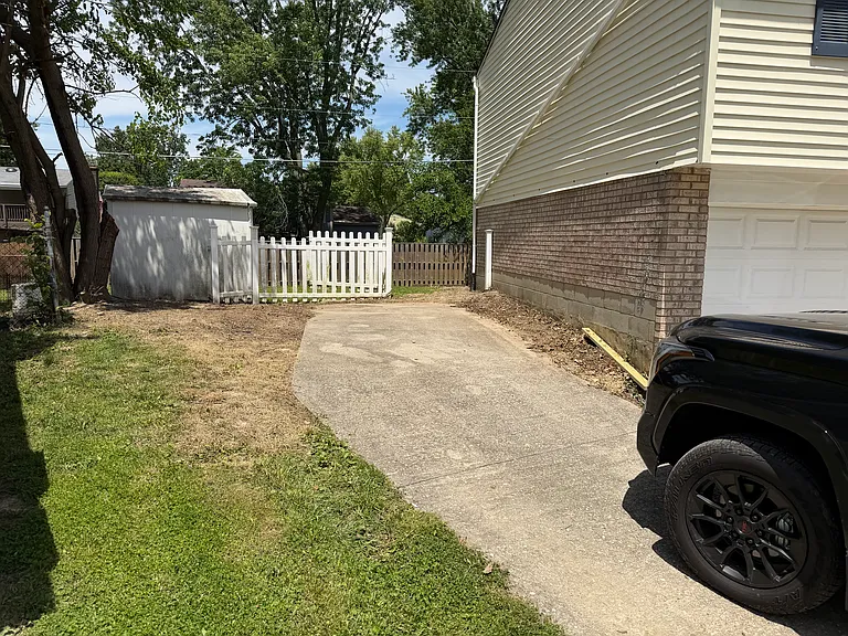 792 Majken Pl — Photo 2