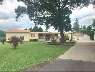 468 Deer Trail Rd, East Bend, NC, 27018