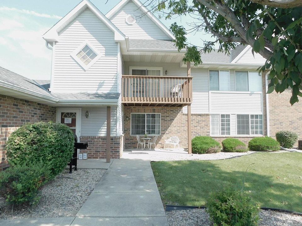 1st image of 205 West Aspen COURT #6