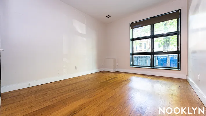Rented by Nooklyn NYC LLC | media 9