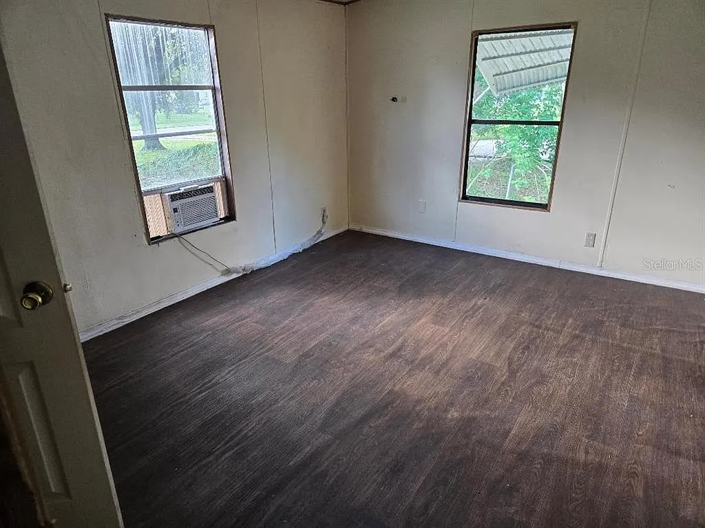 2 bed, 2.0 bath, 924 sqft, $1,750 — Photo 3