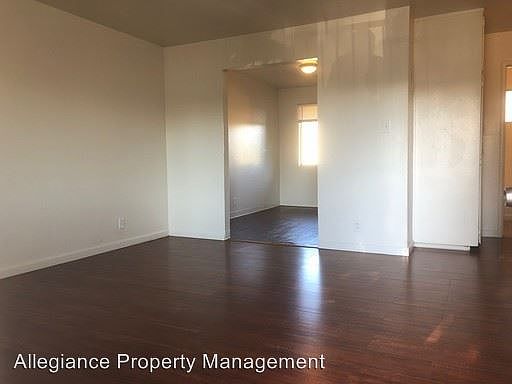 2nd image of 3720 Astoria St APT 1