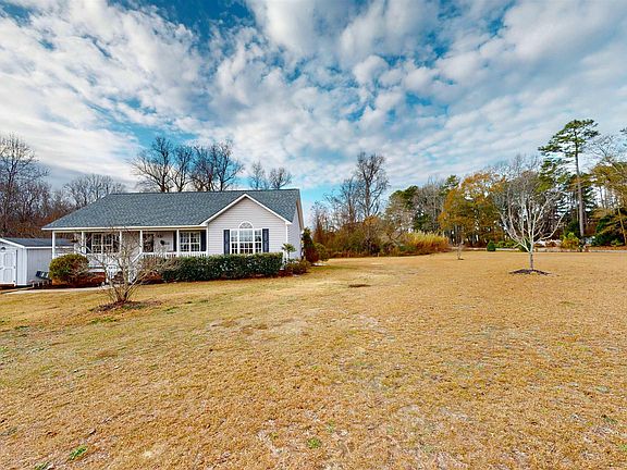 4th image of 16 Critcher Farm Ln