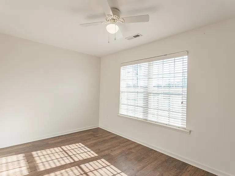 272 Trunk St NE #272 — Photo 8