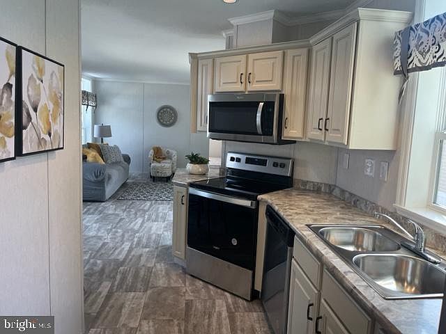 2nd image of 4510 Homestead Dr