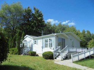 3524 W Long Lake Rd, Orleans, MI 48865