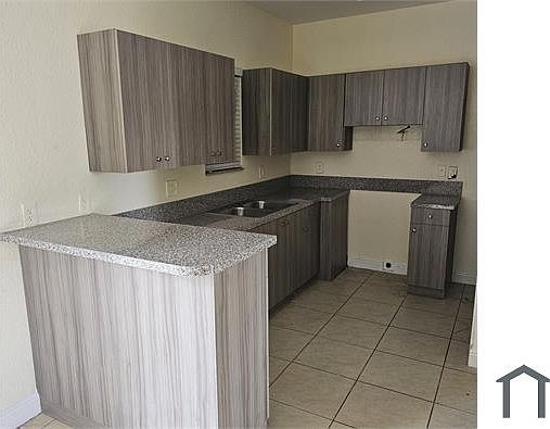 5th image of 1311 NW 9th Ct
