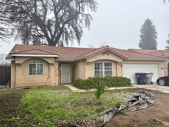 2nd image of 1900 E College Avenue