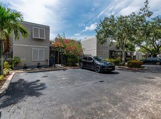 1504 NW 112th Ter, Pembroke Pines, FL 33026