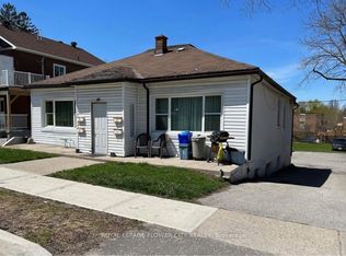 40 Penetang St, Barrie, ON L4M1V6