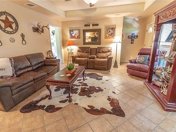 4th image of 6146 Palmer Ln