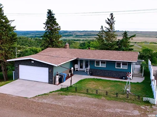 101 Fraser AVENUE, Oxbow, SK S0C 0B6