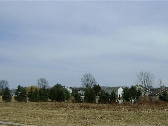 2nd image of N Morning Glory Ave