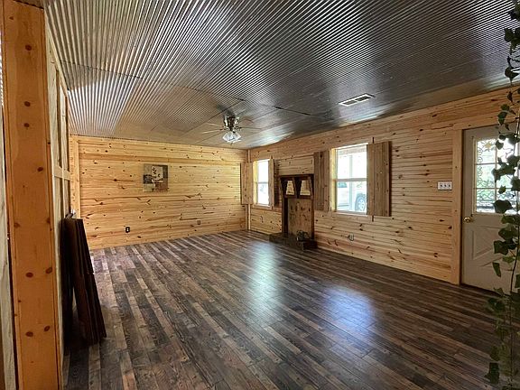 5th image of 2349 Snyder Bluff Rd